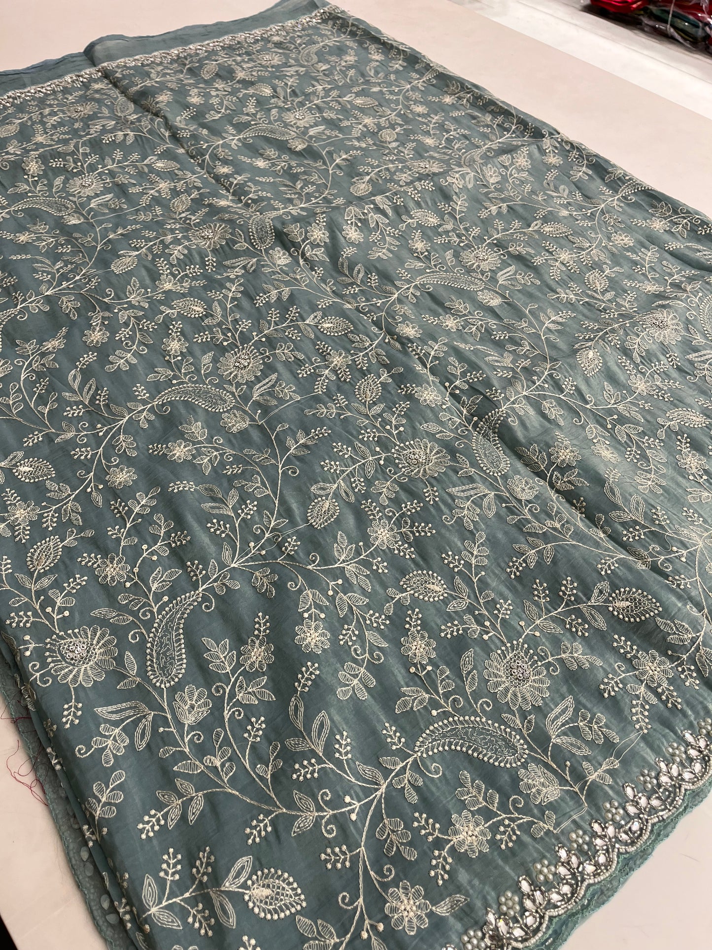 MA15 Organza full work