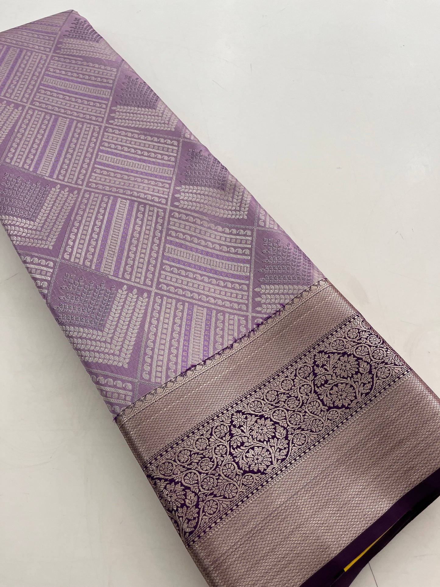 Kanchi tissue semi silk