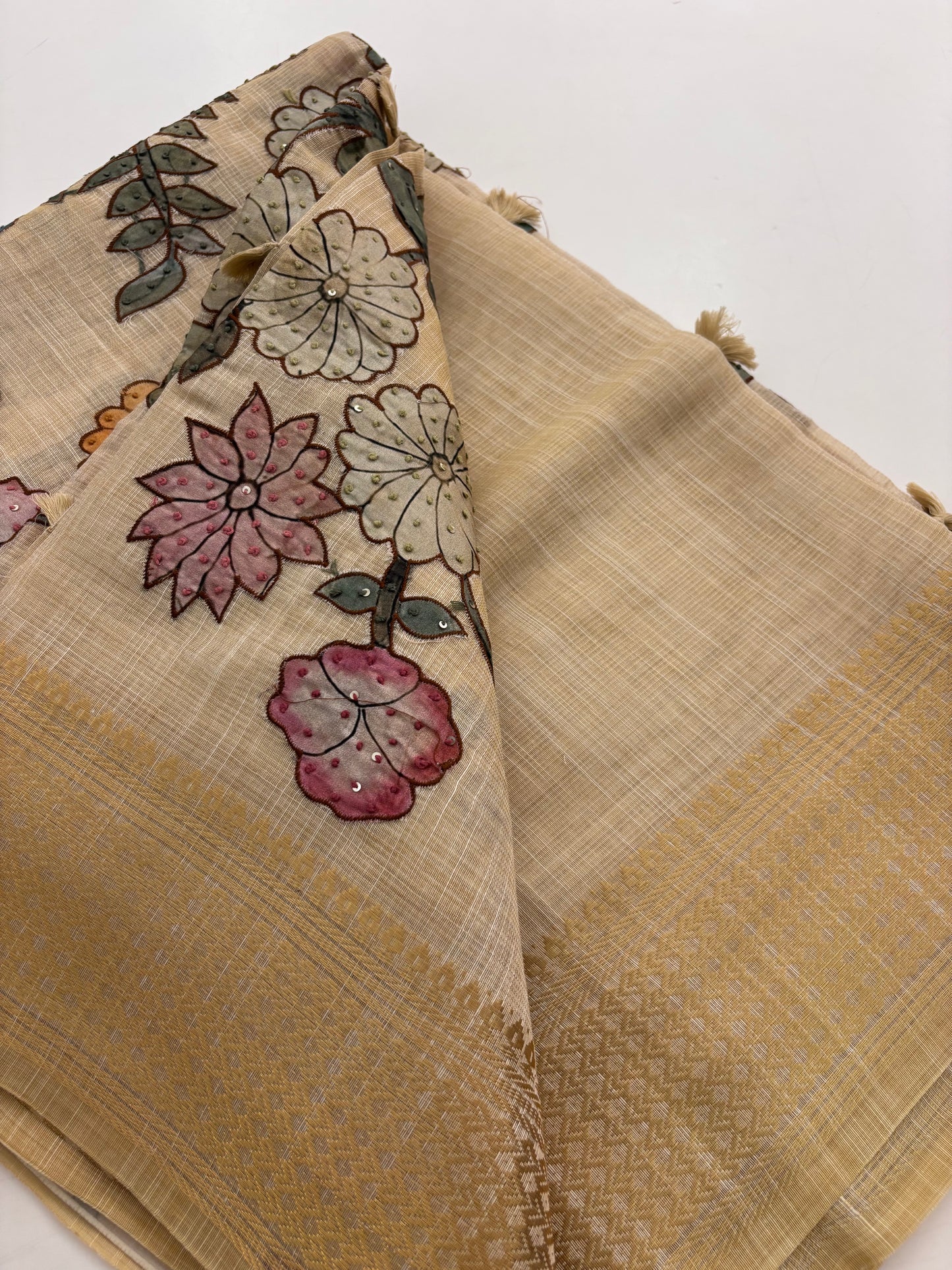 Knot work cotton designer