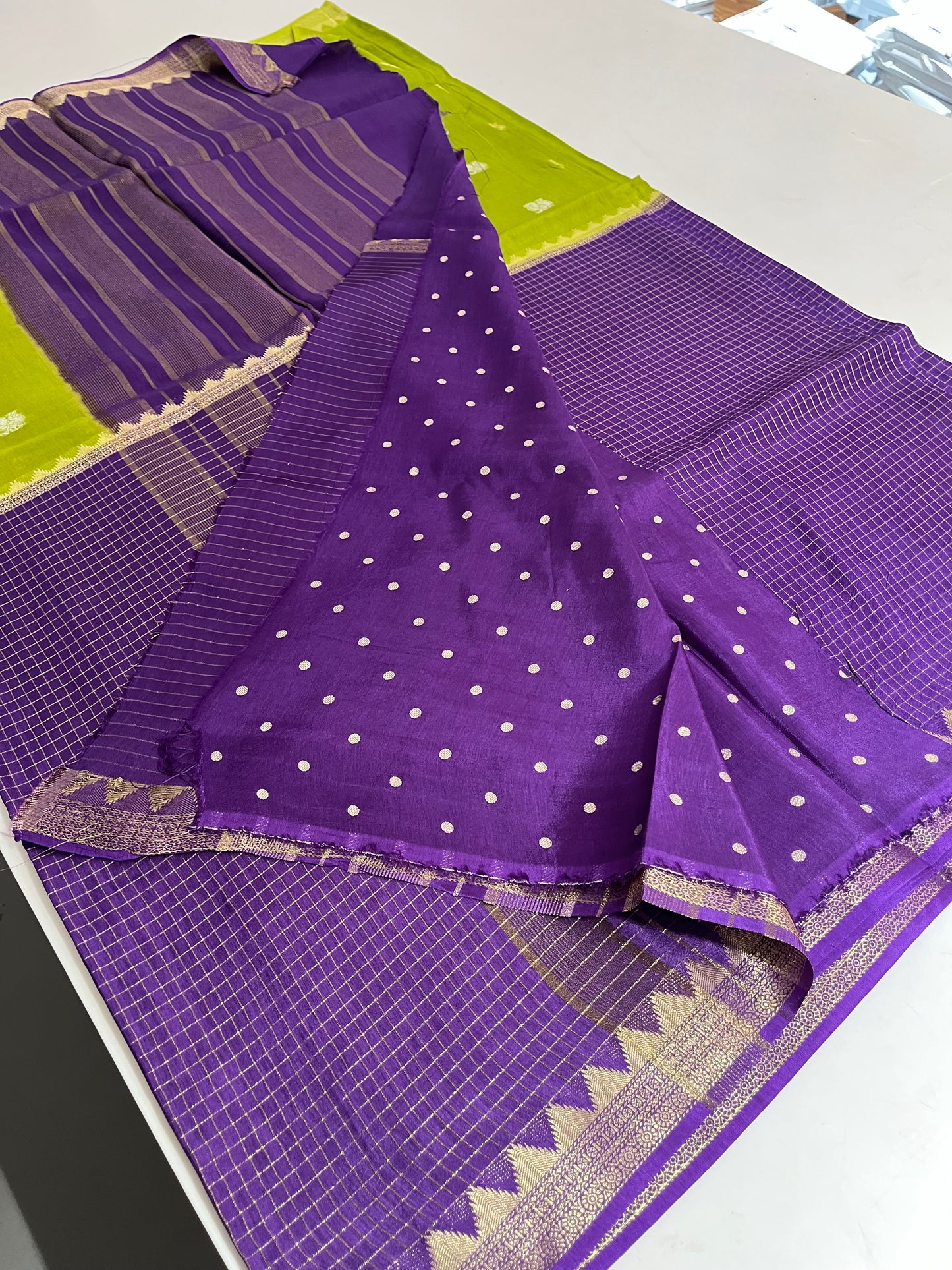 Banarsi Viscose Crape Fancy