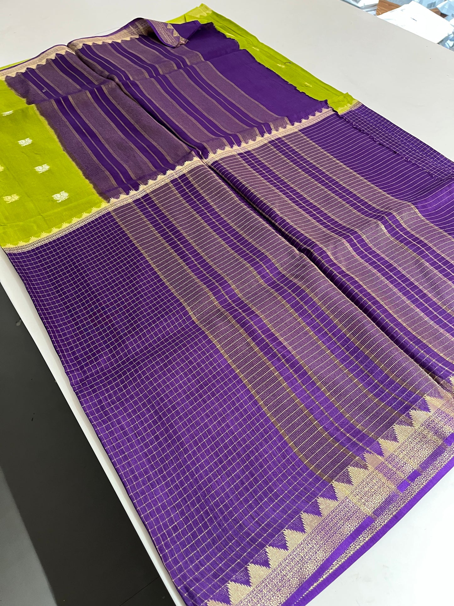 Banarsi Viscose Crape Fancy