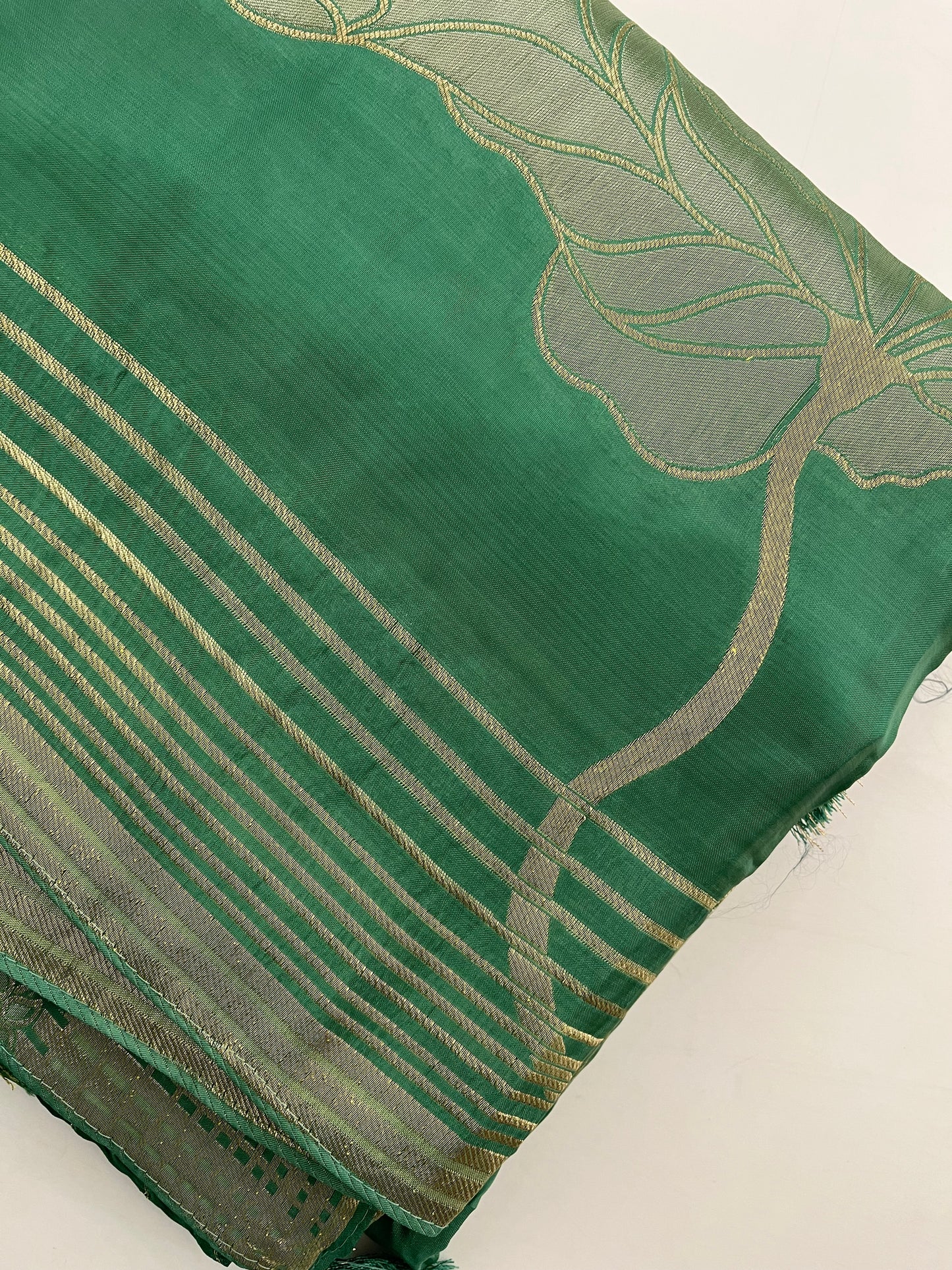 Premium Designer Chinnon