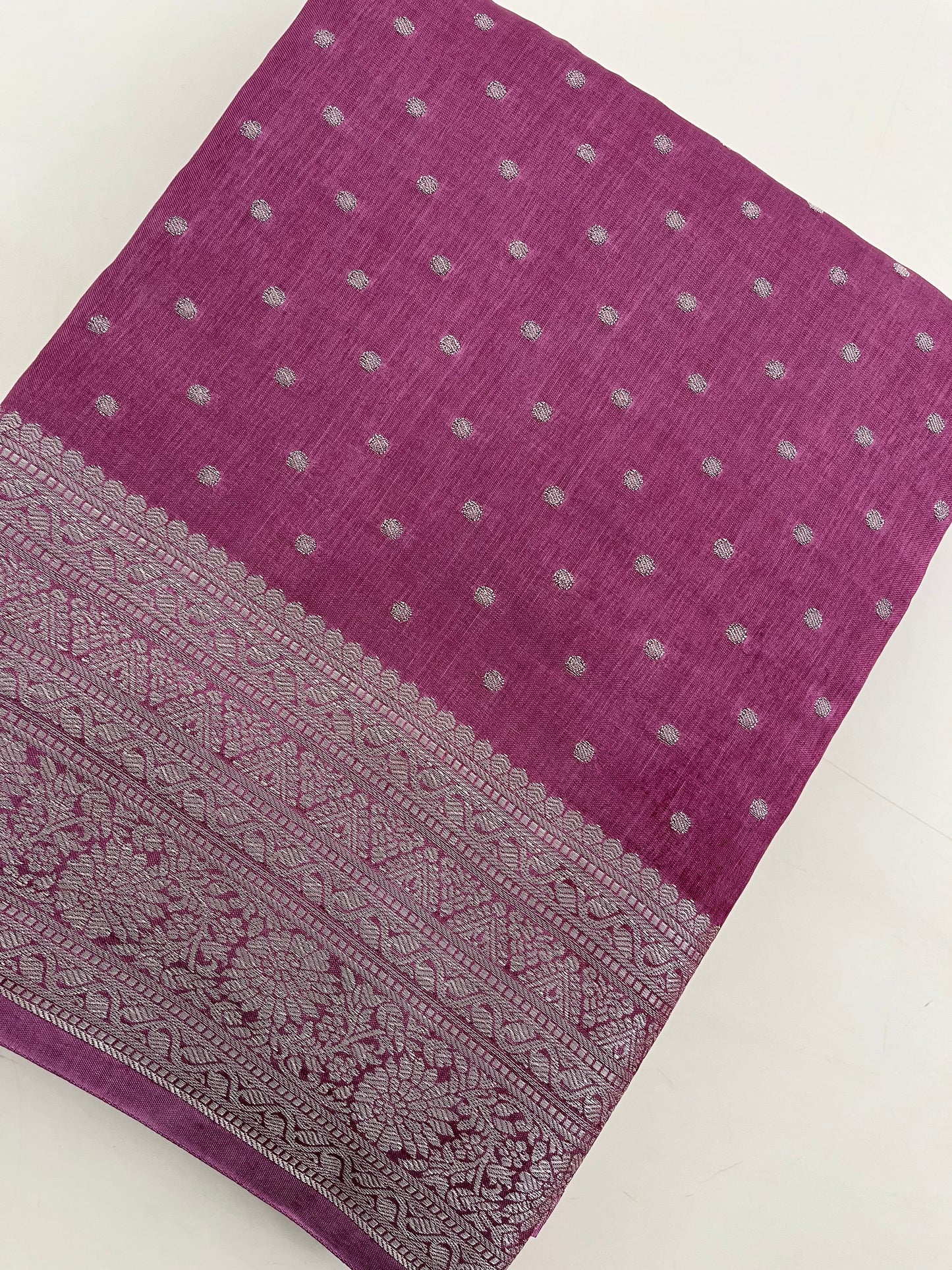 Ju9 Banarasi Crepe Silver