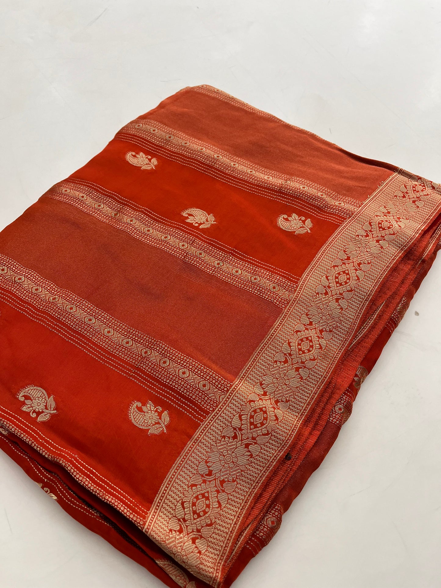 MA28 Chinnon soft silk
