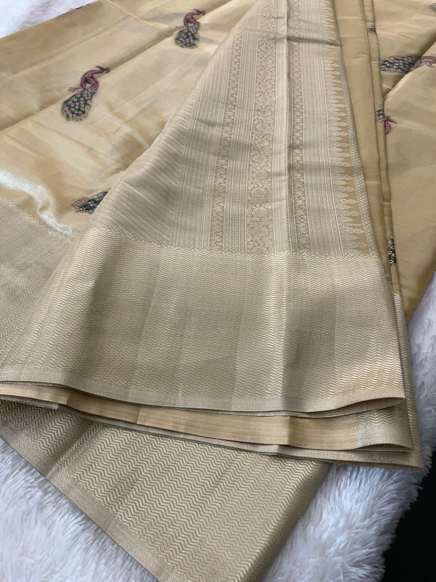 Semi tissue silk