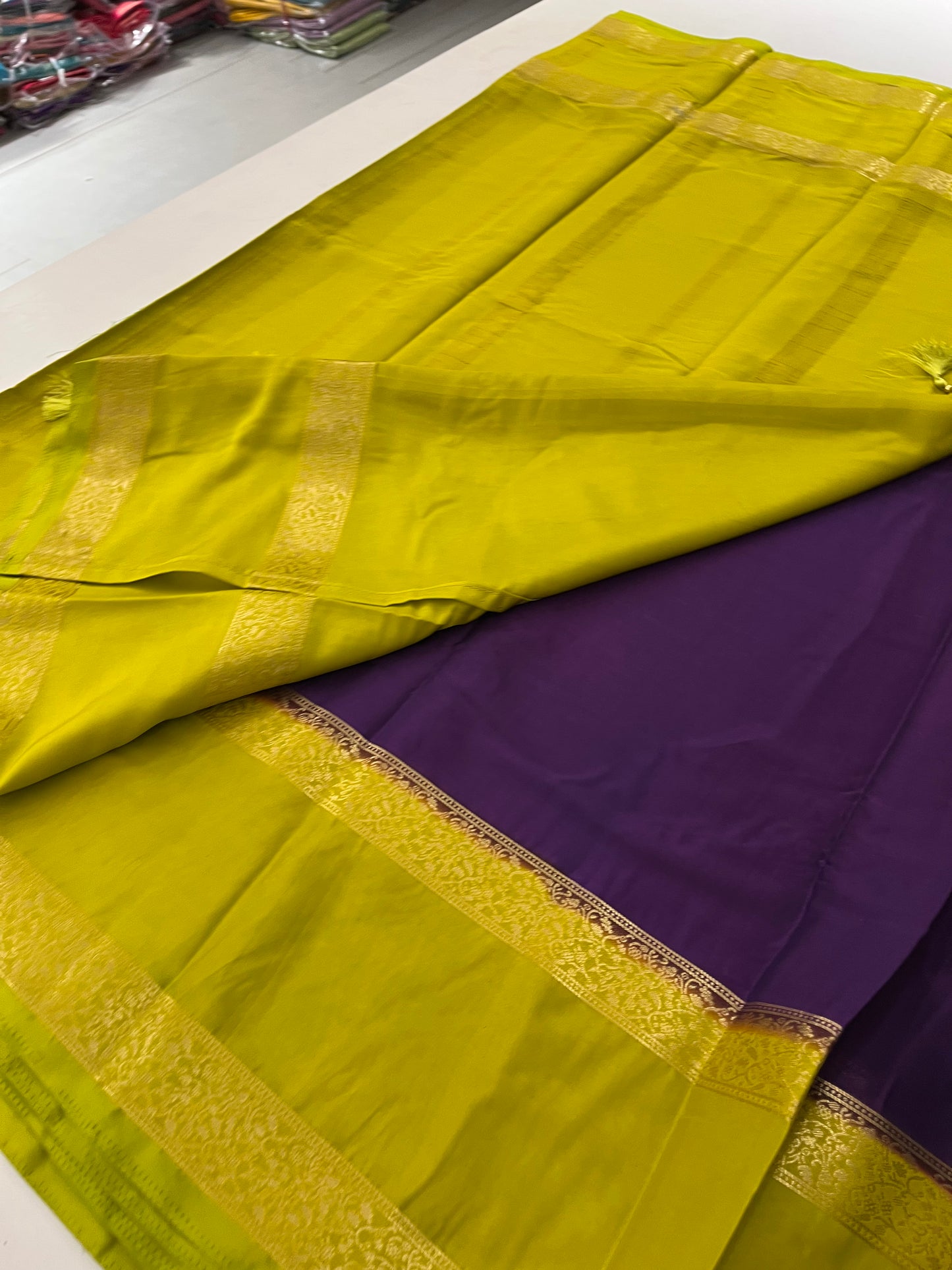 Ju9 Semi Mysore Silk
