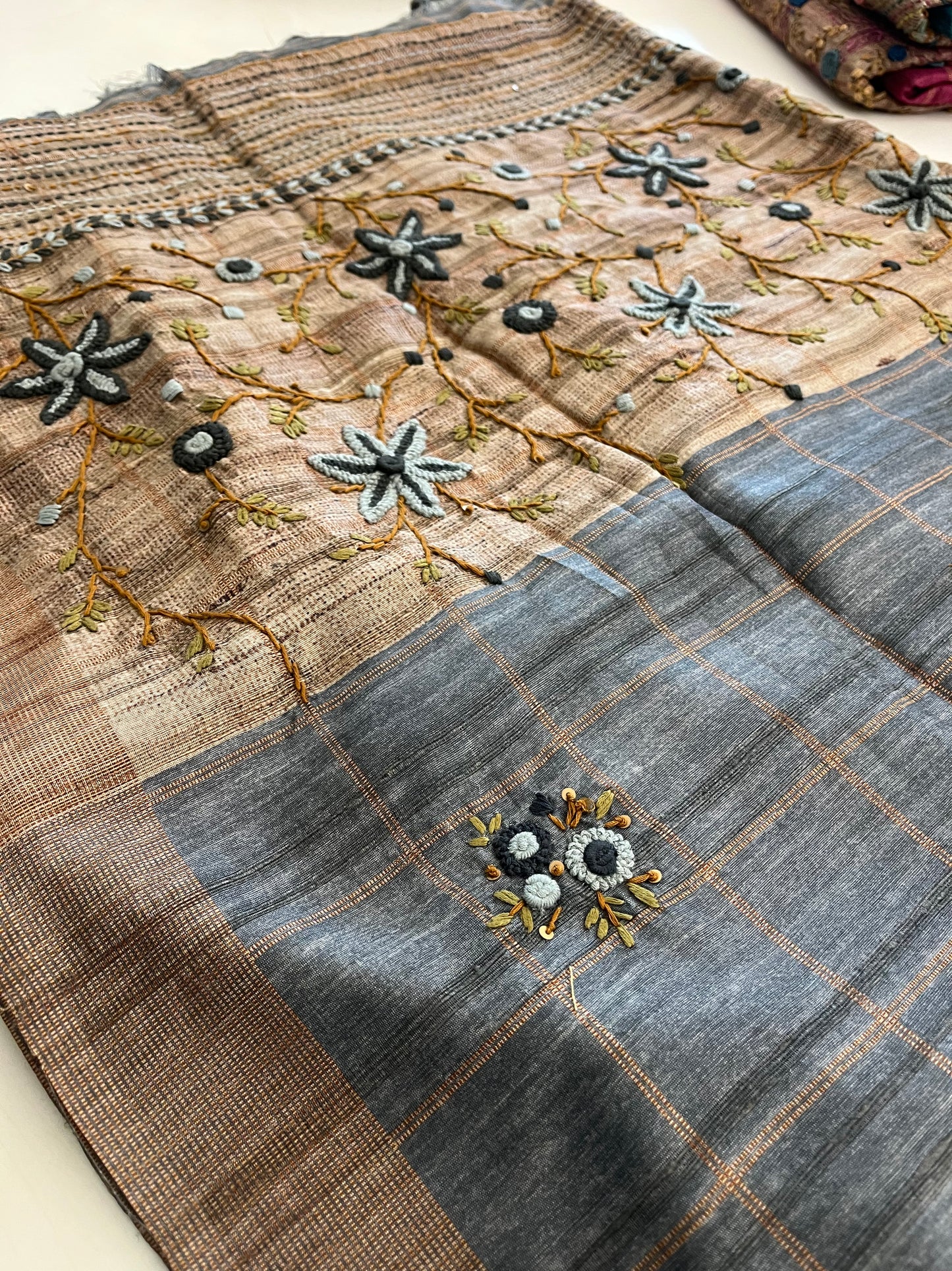 Lenin Embroidery Fancy saree