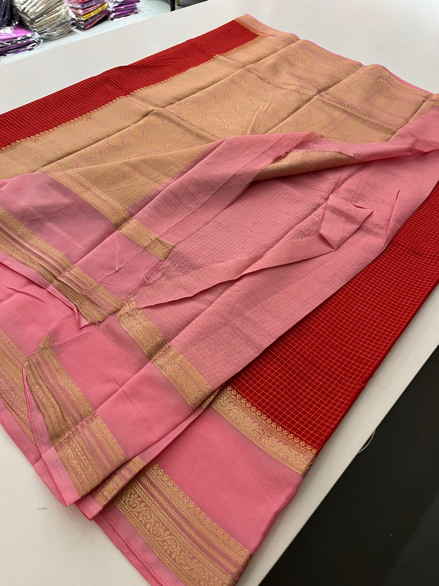 Crepe Small Checks Bentex Border