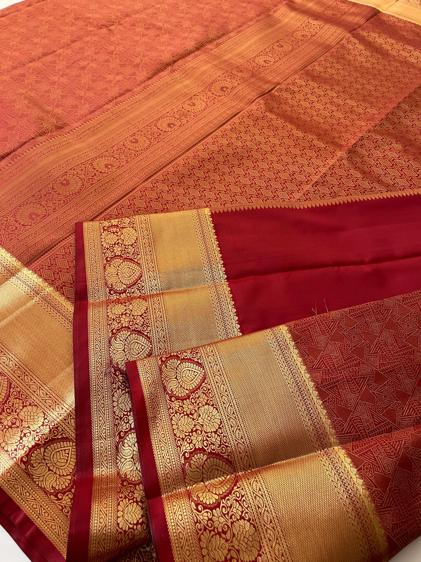 Kanchi semi silk brocade