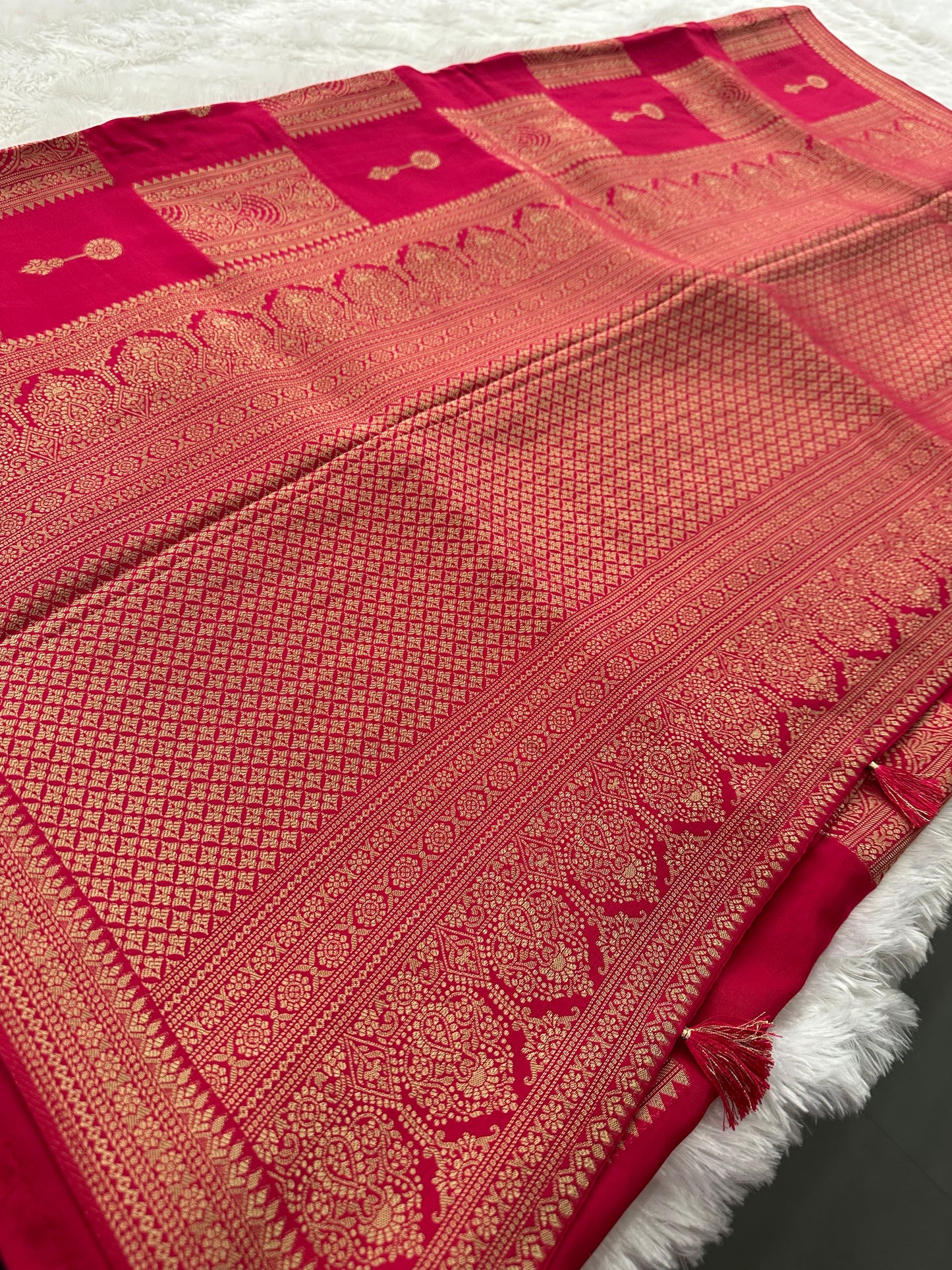 Chinnon Crape Fancy-M21