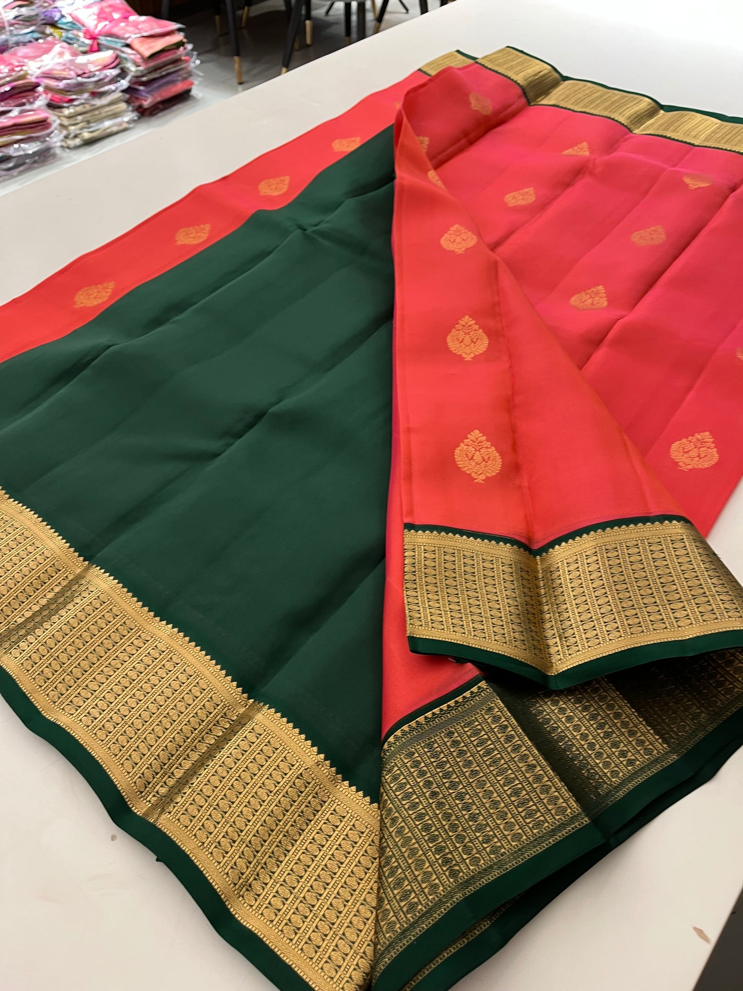 Kanchi Pattu Silk Saree