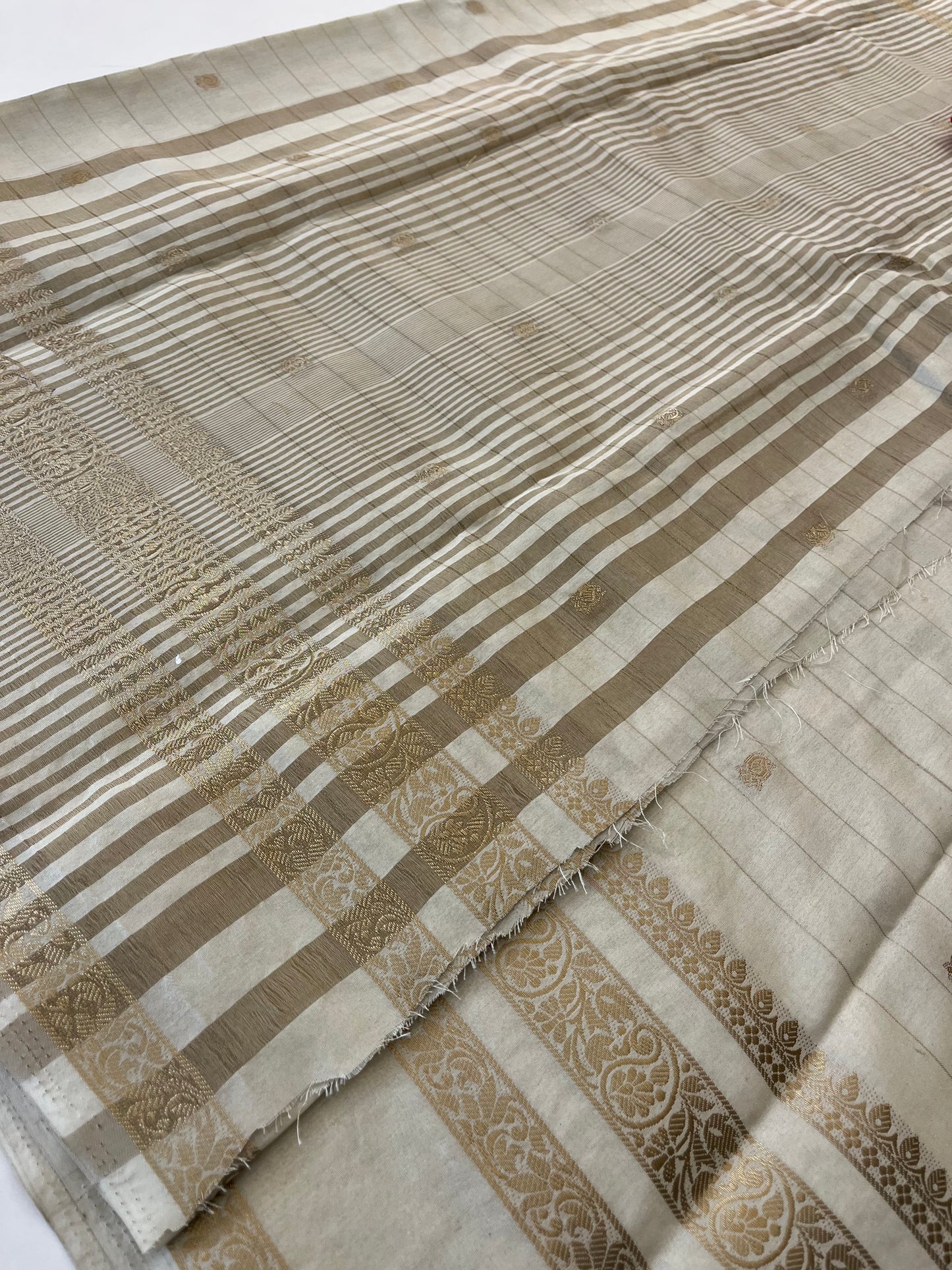 Dola silk fancy saree