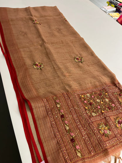 Linen Embroidery Fancy