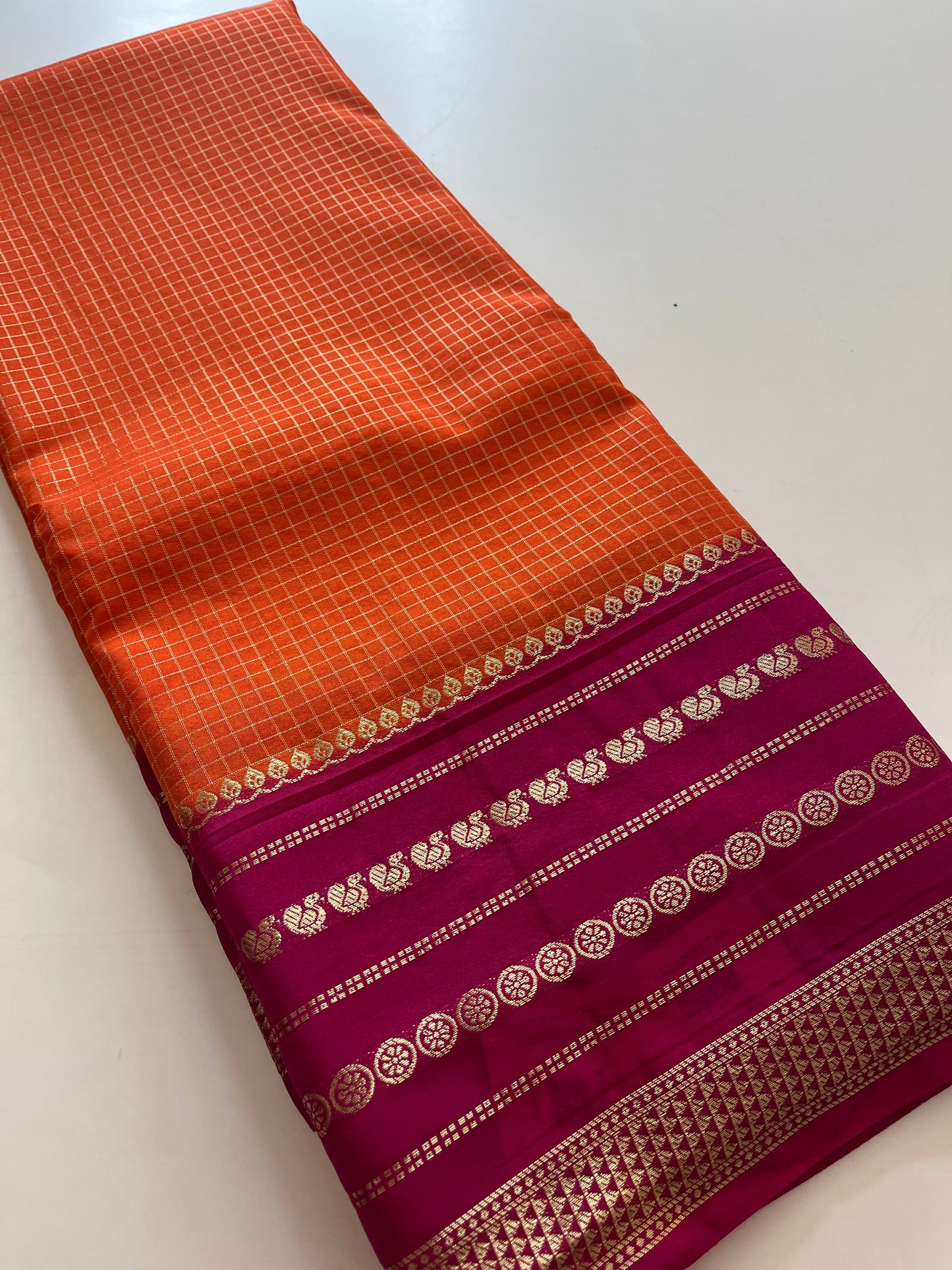 Crape Banarasi Checks Contrast