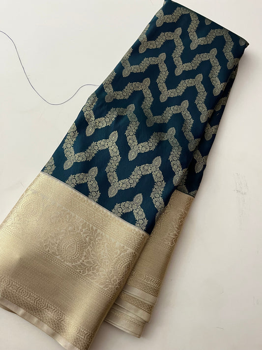 Ju11 Semi Silk