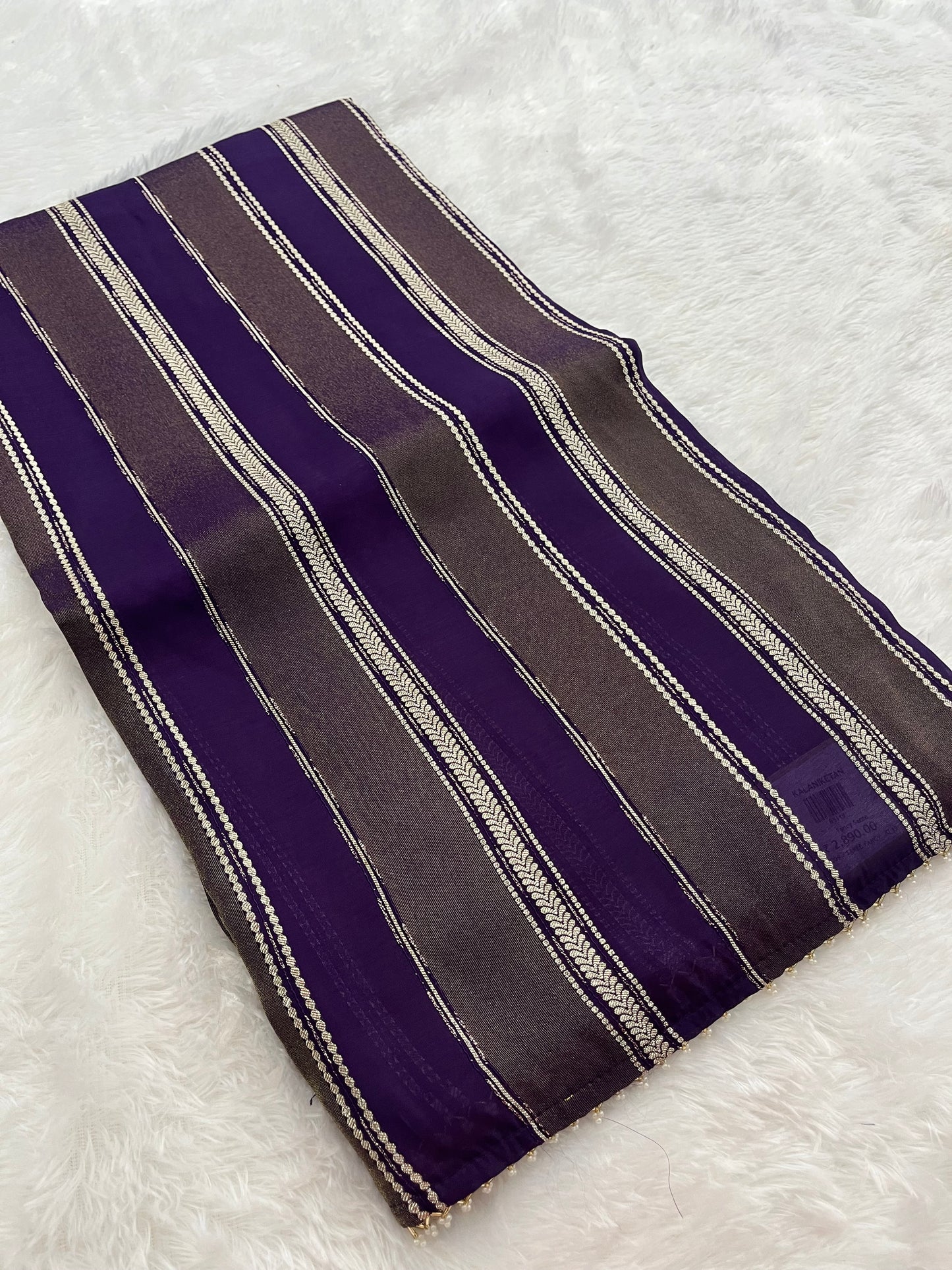 Cut Dana Designer Chinnon Fancy- F16