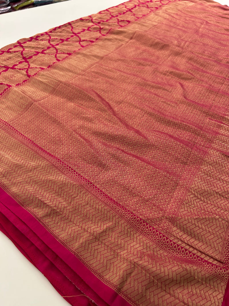 Rich Fancy Georgette Viscose Saree in Pastels and a Dark Shade♥️
Comes with Brocade buttas and butti self blouse ♥️ JU21