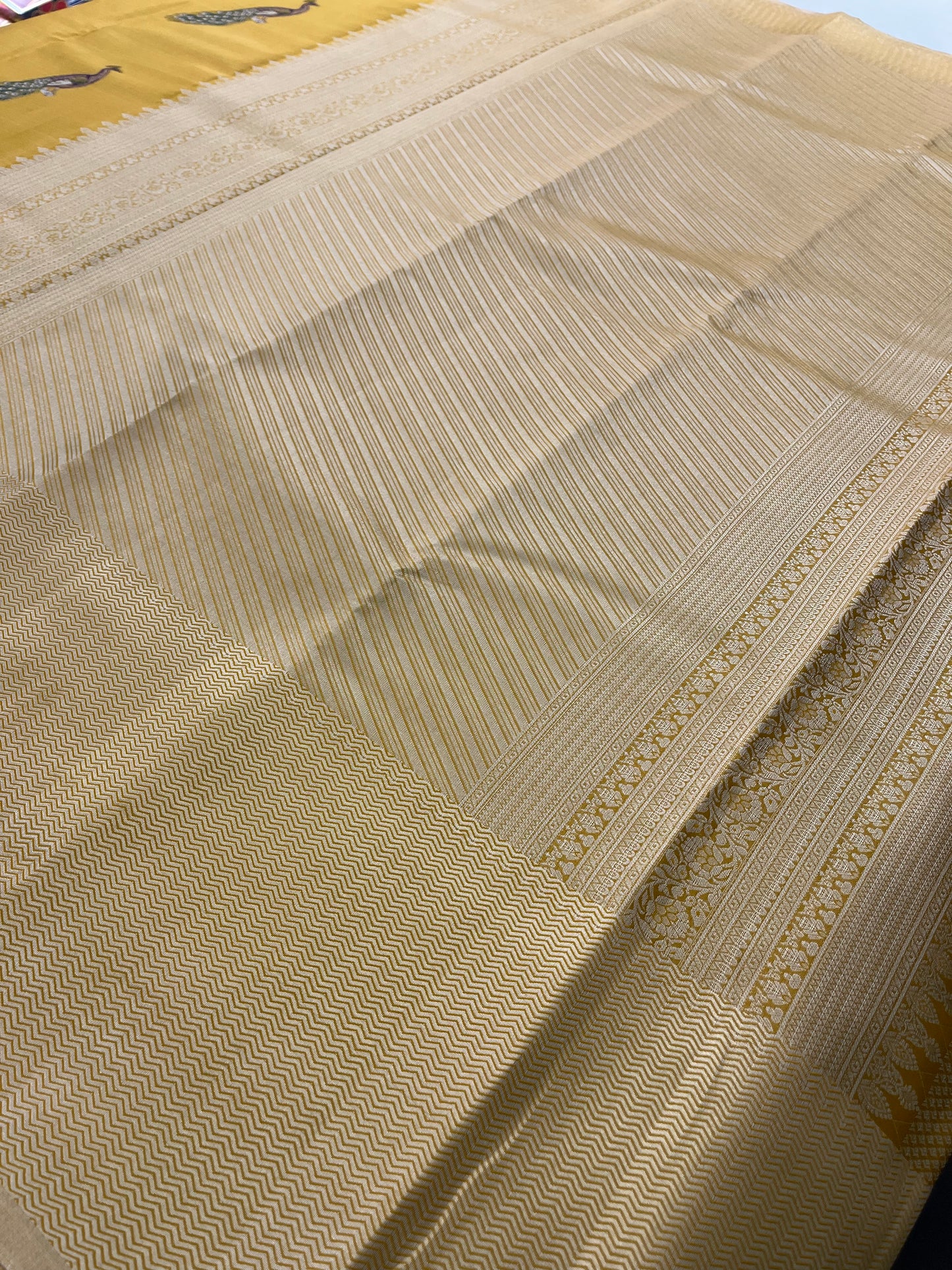Kanchi semi Pattu