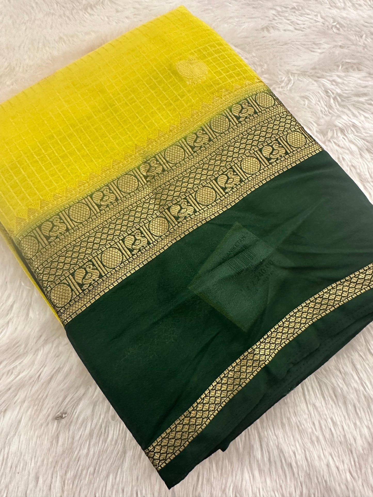 Premium Checks Crape-M13