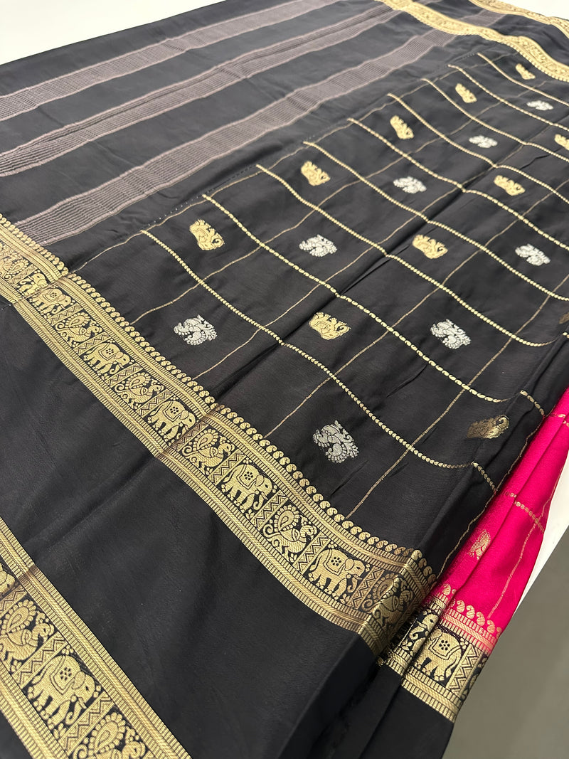 Premium Semi Mysore Silk sarees with silver and gold weavings and contrast blouse piece🌹-AU9