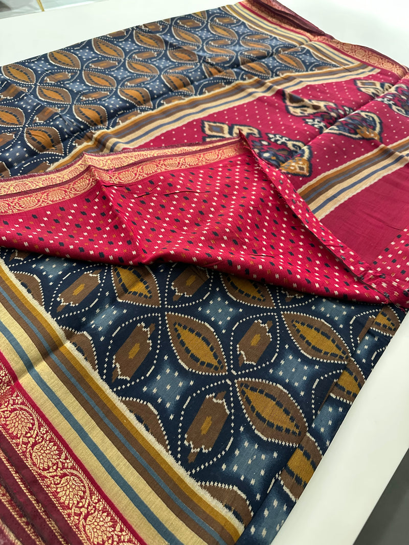 Soft Lightweight Printed Cotton Saree - Blue Mustard Yellow Print - AU27