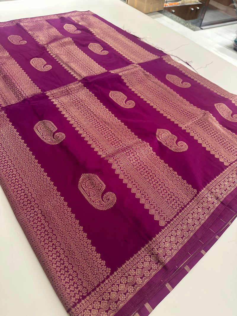 Banarsi Crape Fancy 🌹-AU6