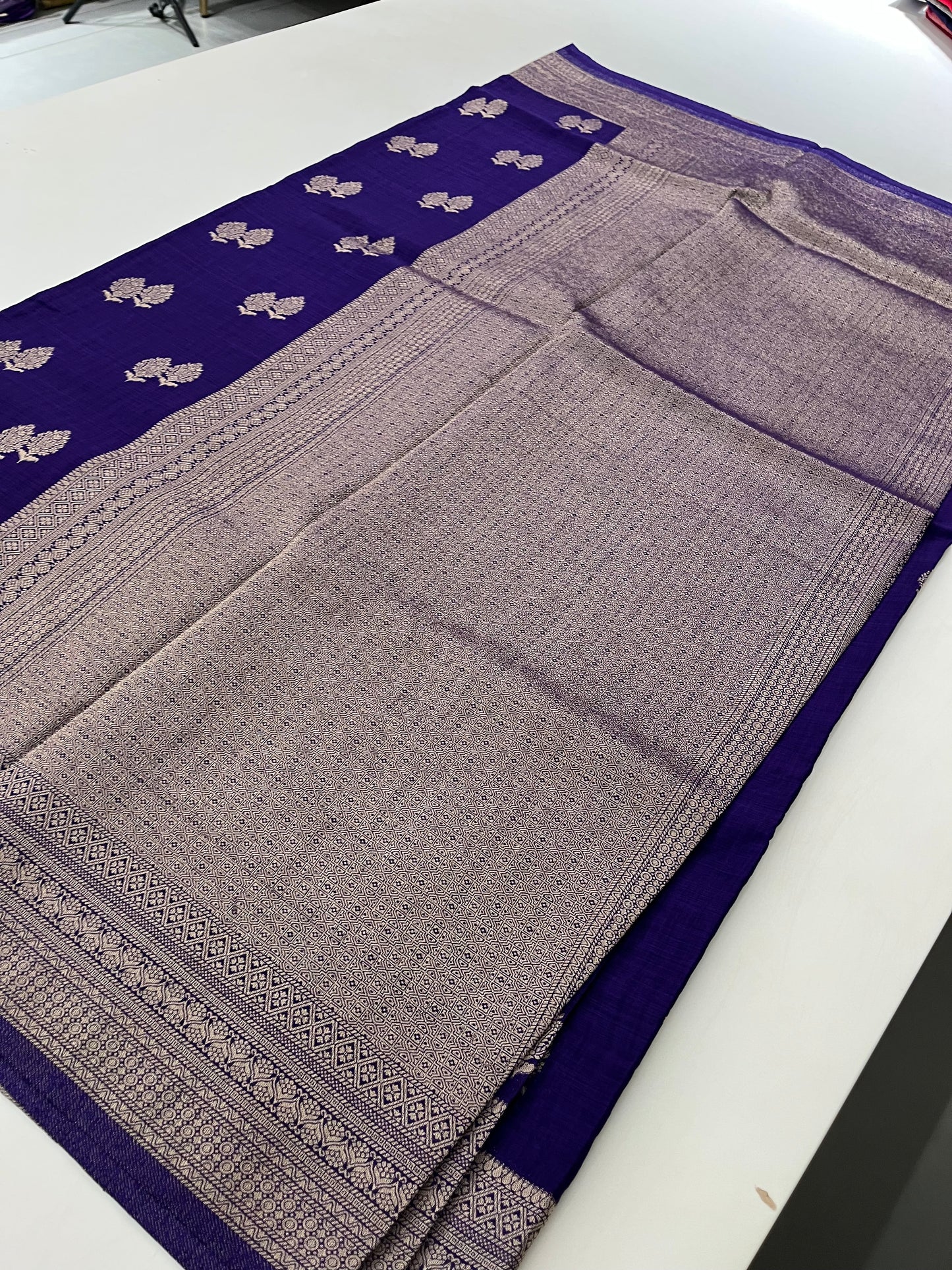 Linen Haritaga fancy
