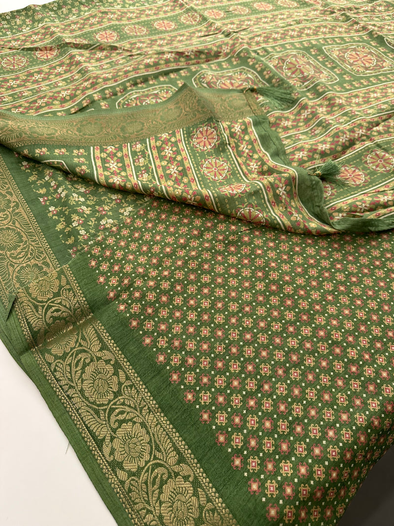 Crepe Chiffon small flower prints -AU3