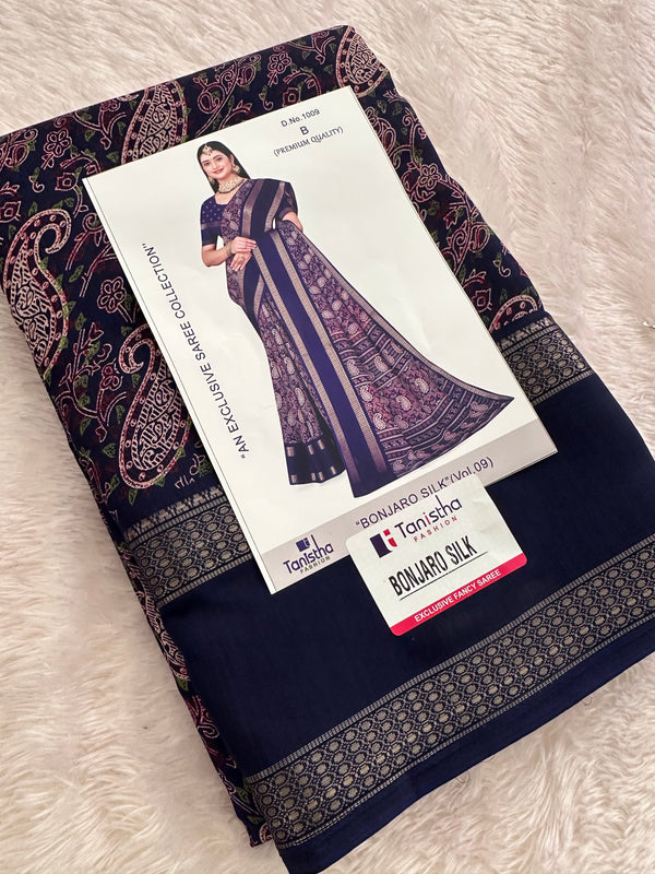 🌹New Launch🌹
Printed Vintage Style Crape Chiffon Sarees in Beautiful Bentex Border Style 🌹
-JU16
