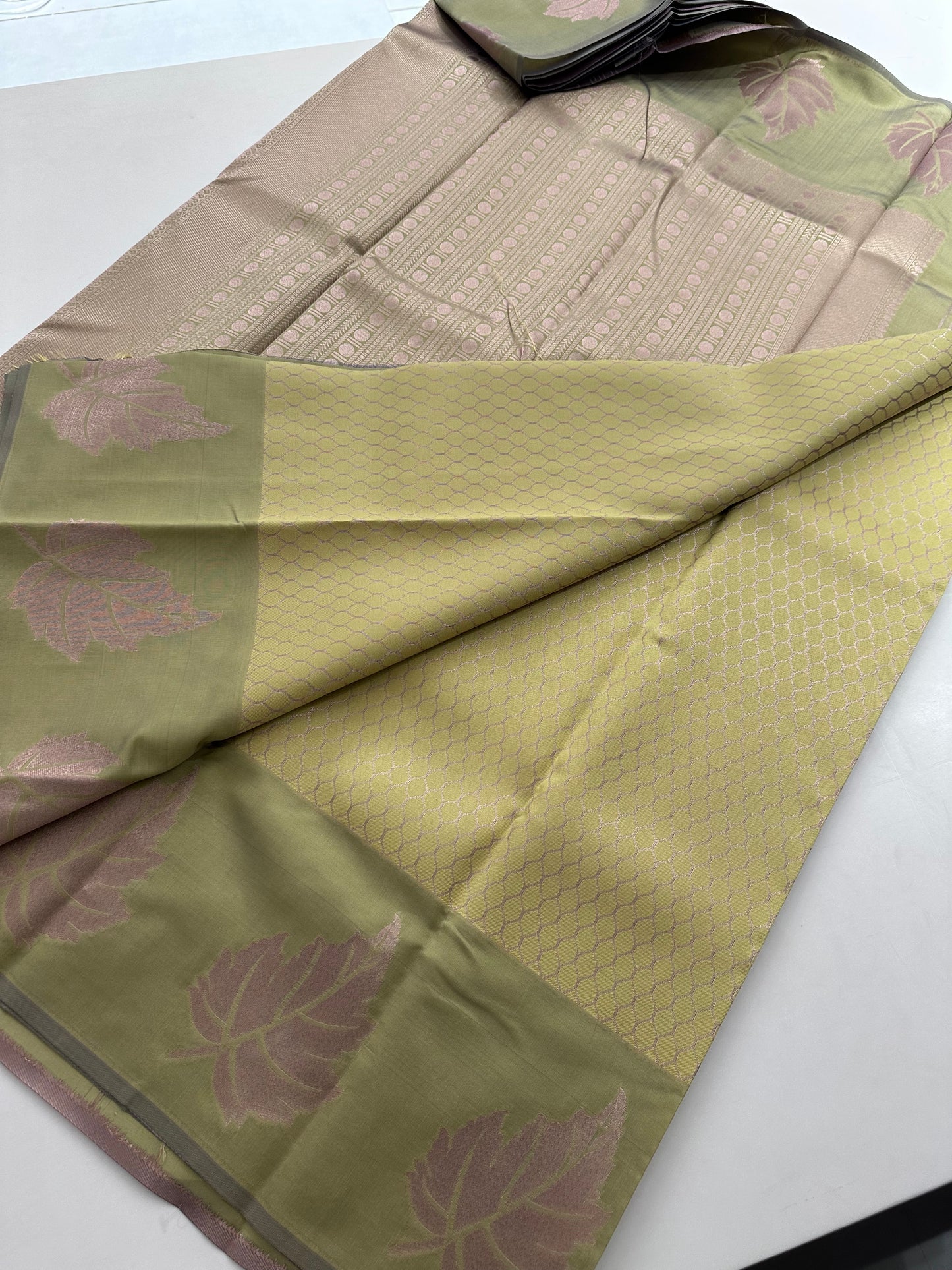 1410 Valkalam Silk Semi Silk