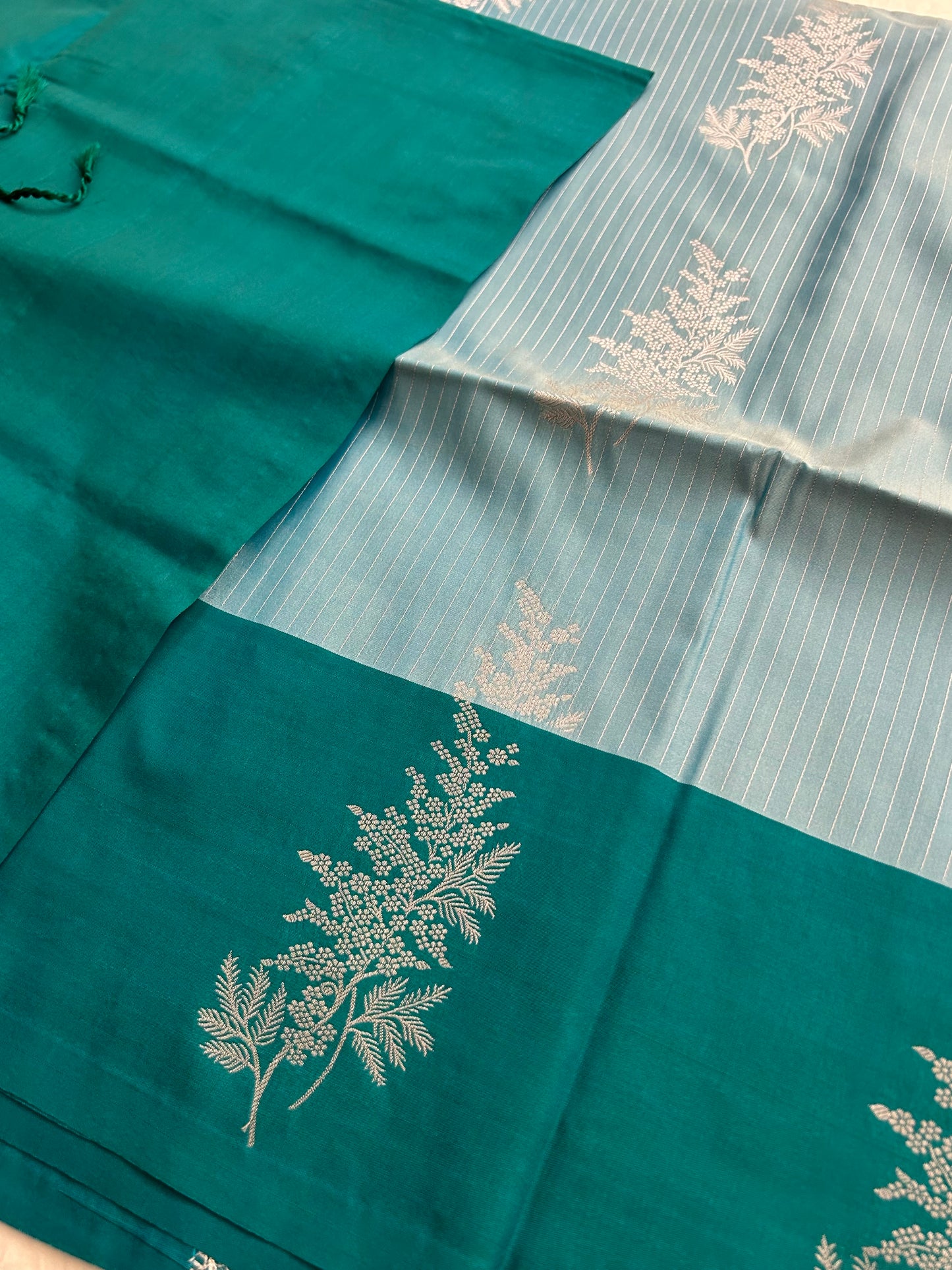 Ananta semi silk saree-Sky blue X Rama Blue