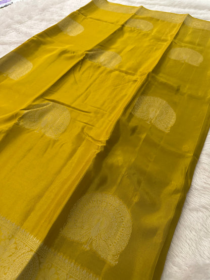 Designer Chinnon Crape-M28