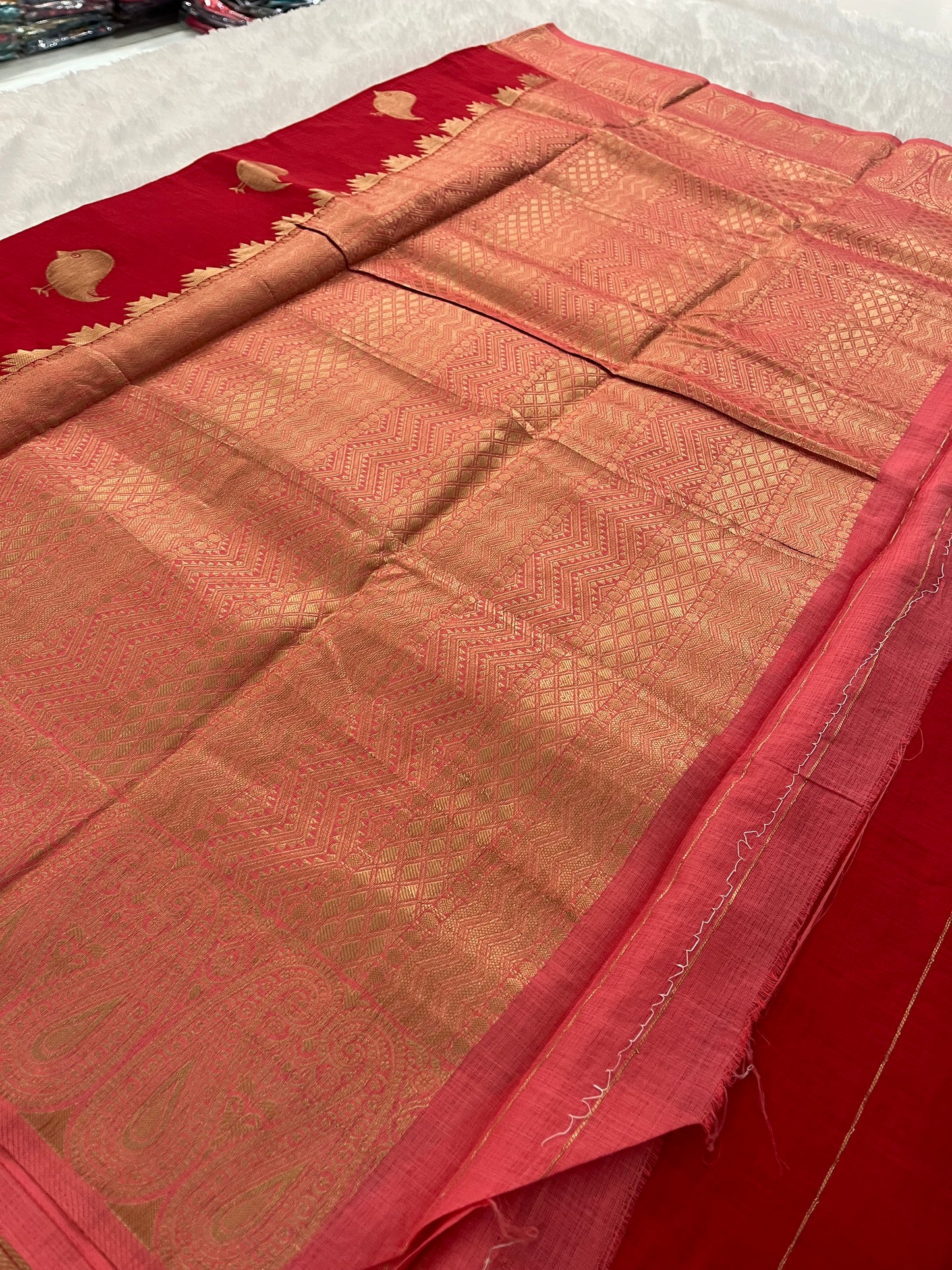 Crape Sparrow Buttas Fancy -F8