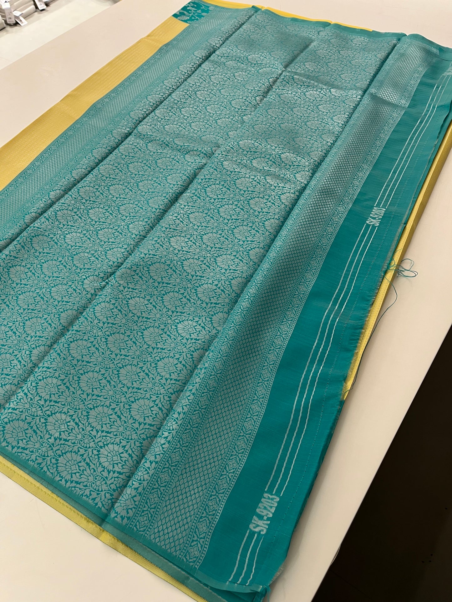 710 Valkalam Silk/Semi Silk