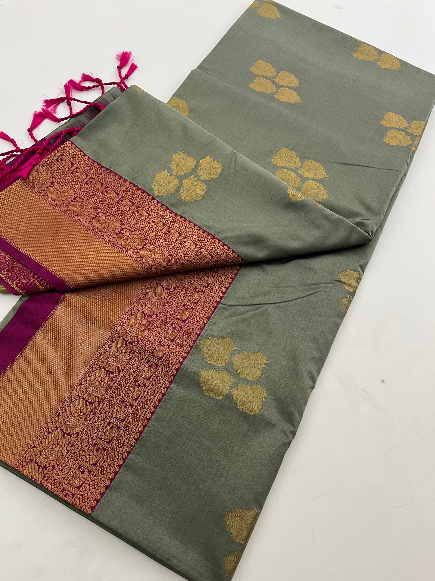 Semi Kanchi silk saree