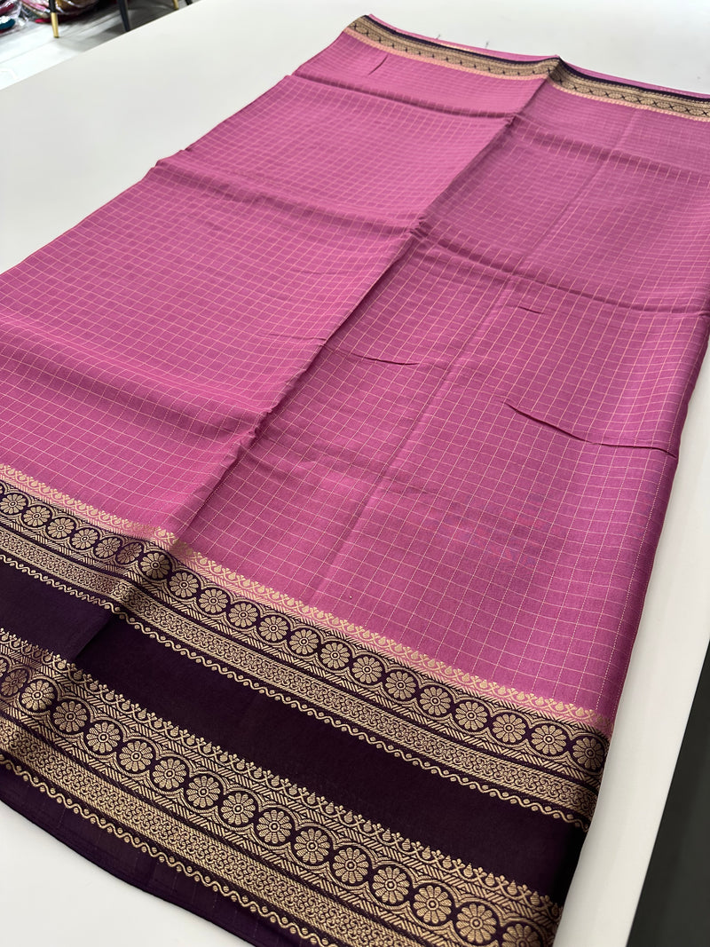 Banarsi Viscose Sarees in contrast border and contrast blouse piece comes in checkered pattern 🌹- AU-17