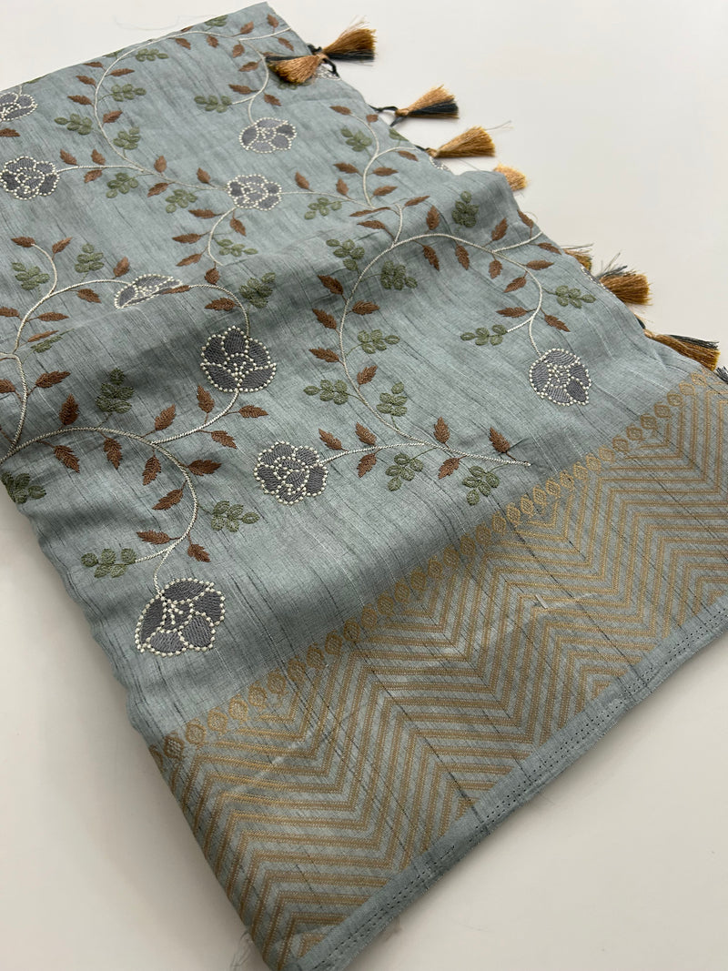 🌹Tussar Silk Sarees in Full Embroidery Work With Self Pattern Blouse 🌹
JU23