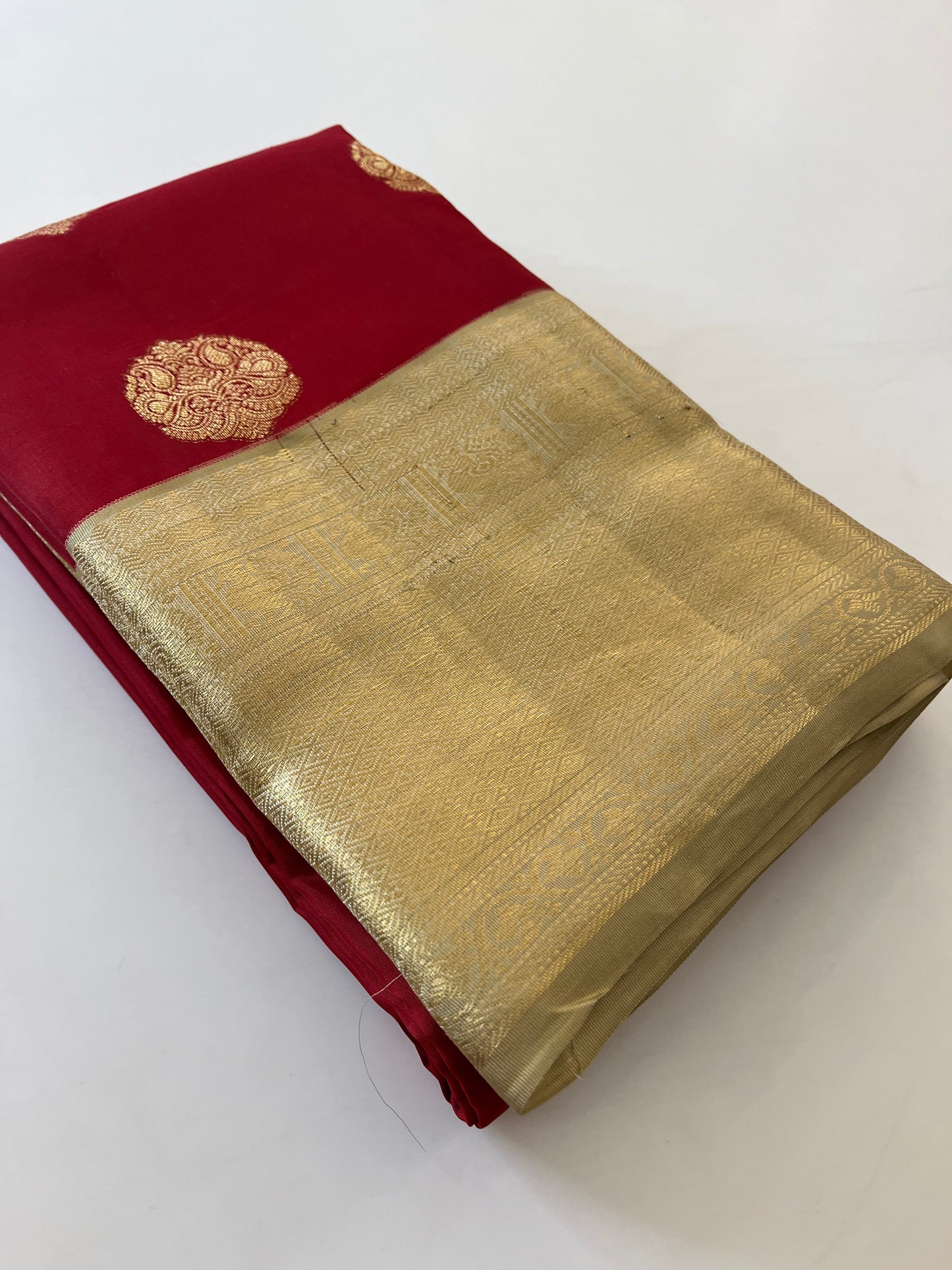 Kanchi pattu silk saree