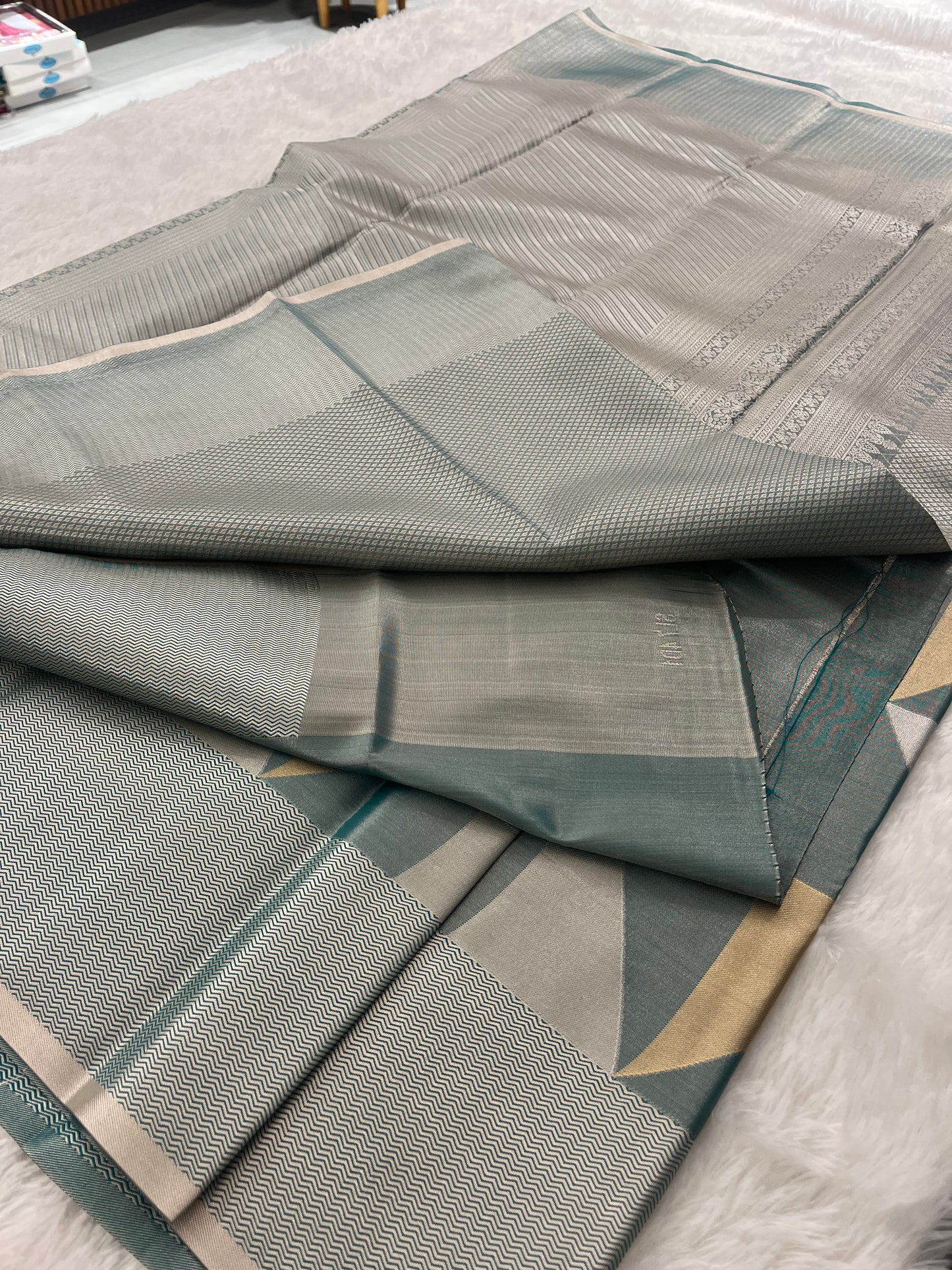 Kanchi Tissue Silk Fancy-F15