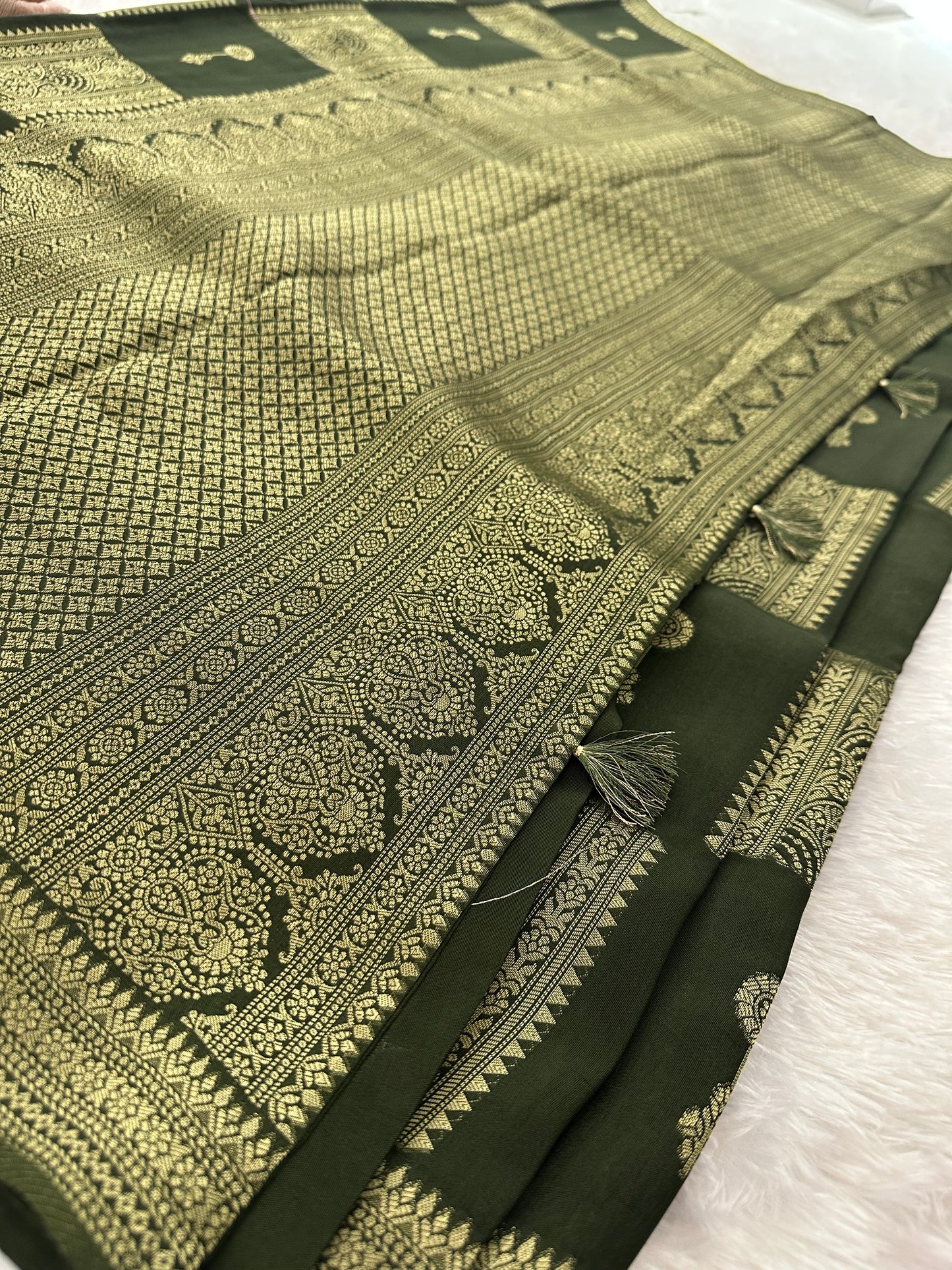 Chinnon Crape Fancy-M21