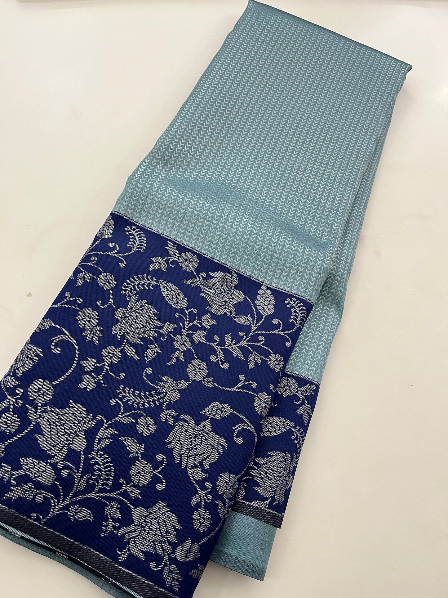 312 Valkalam Semi silk