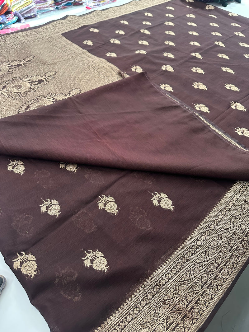 Venkatagiri fancy soft Linen Cotton sarees with self blouse and fancy Border and Butties all over🌹 - AU12