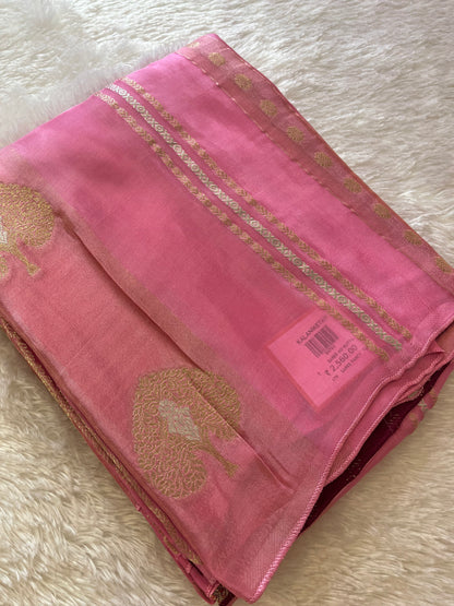 Fancy Chinnon Borderless