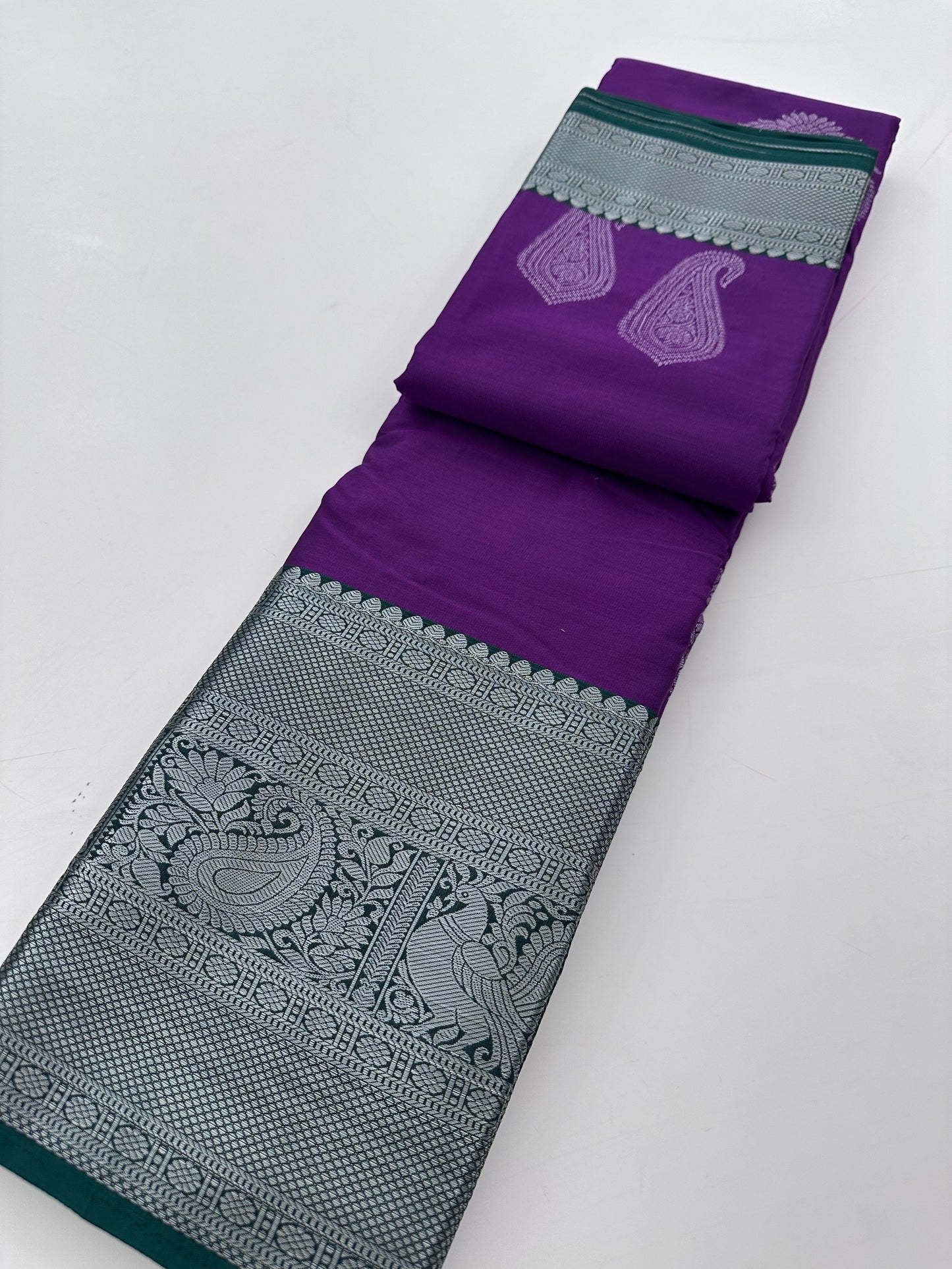 210 Semi Silk Purple X Green