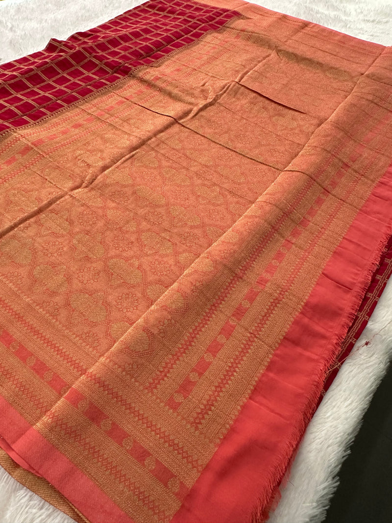 Premium Georgette Sarees In Checks Zari and Small Border with Contrast Blouse Piece 🌹-JU18