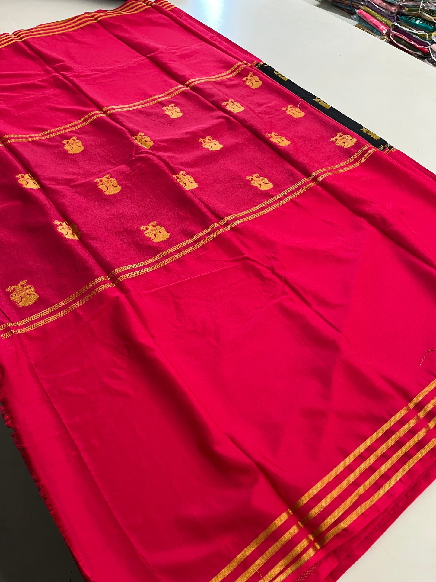 Vajra Silk Super Flowly