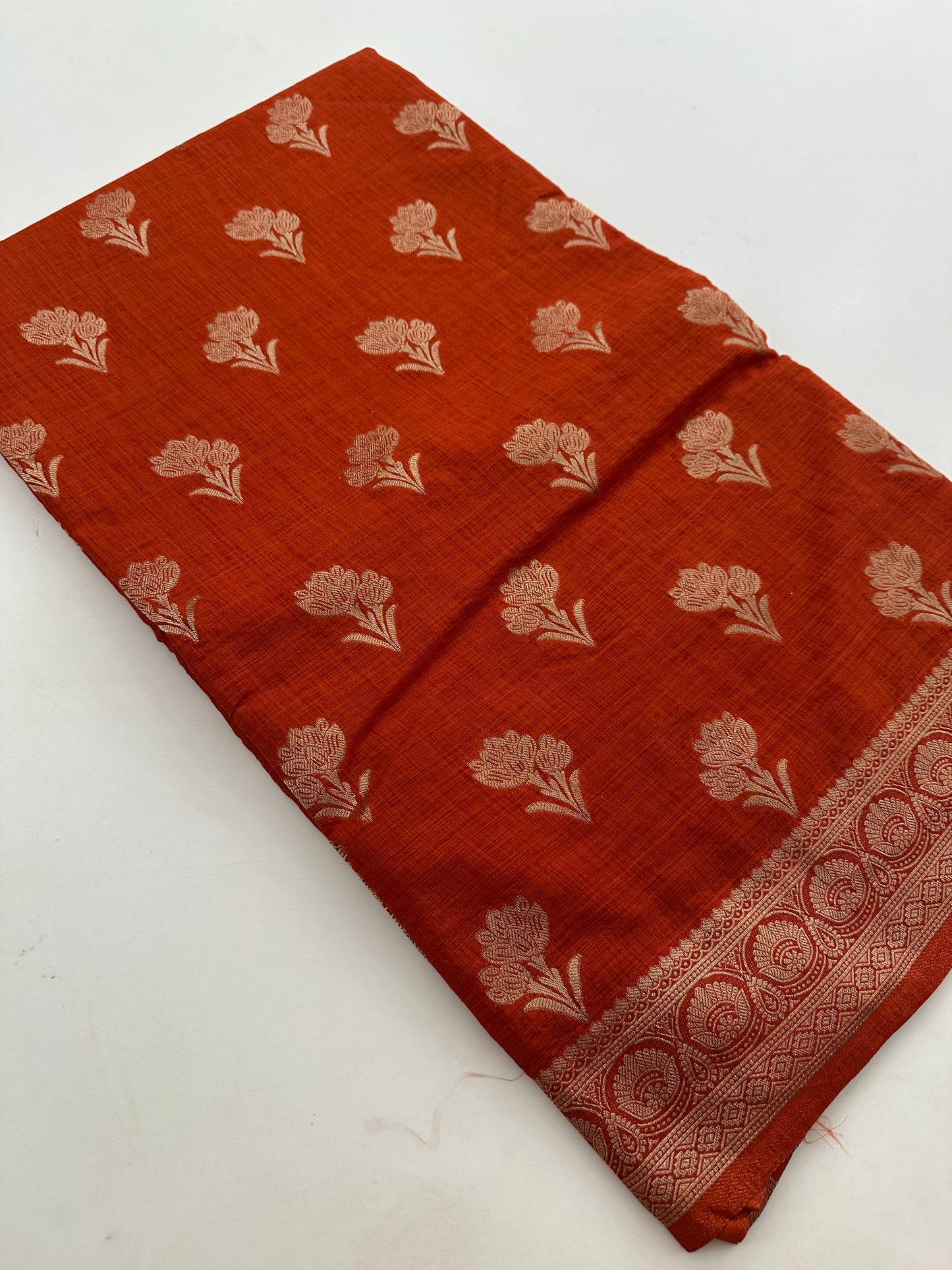 Linen Fancy Heritage-J6