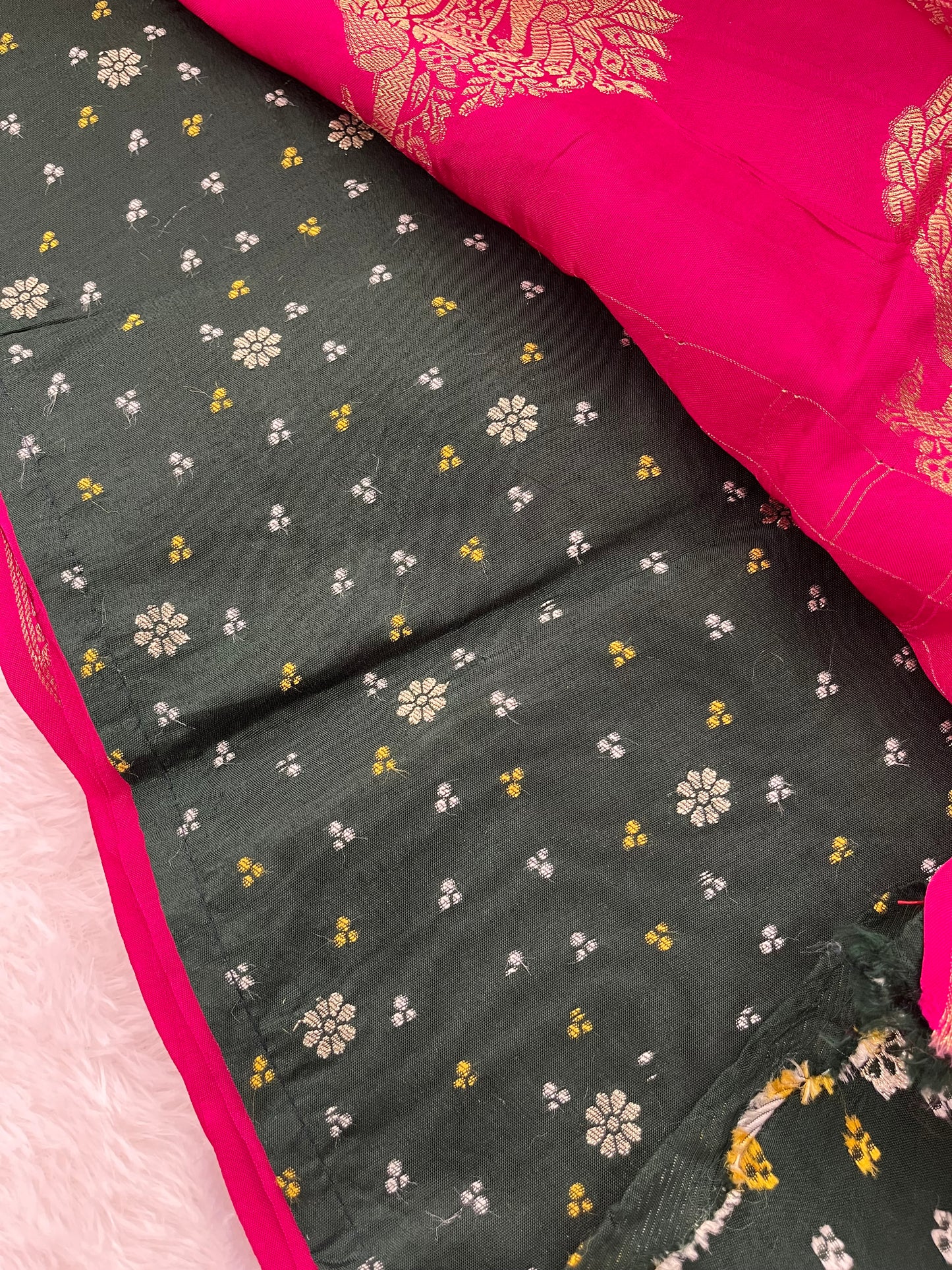 AP28 Banarasi crape fancy
