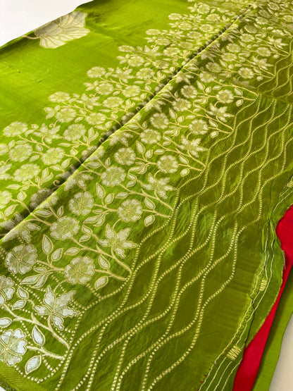 Chinnon Silk Premium Lily Green Red