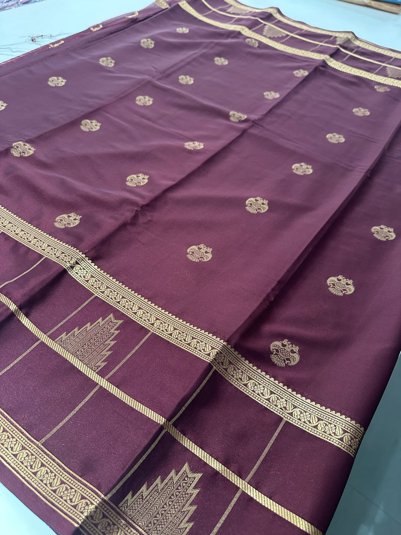 Crape Vintage Saree Wine Shade(PreBooking Only) 7-10 Days Shipment.